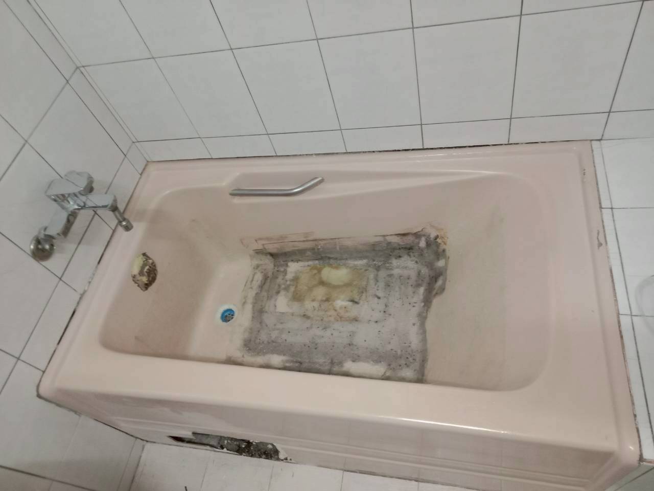 浴缸翻新
