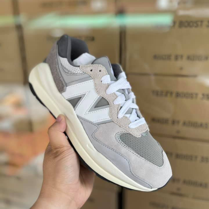 各式鞋款